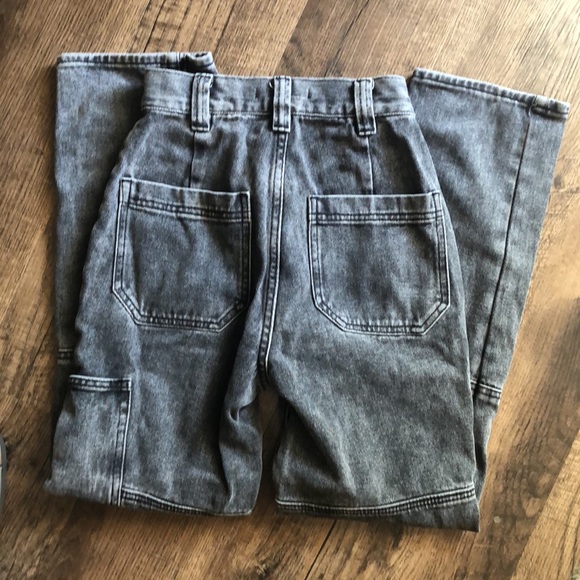 🌞🌞🌞PACSUN HIGH WAIST CARGO STYLE JEANS SIZE 23 WAIST EUC 🌞🌞🌞 - Picture 4 of 6